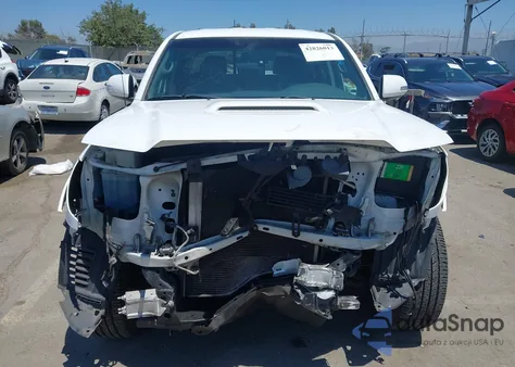 2015 Toyota Tacoma Prerunner V6 from USA, damaged, VIN 3TMJU4GN1FM192004